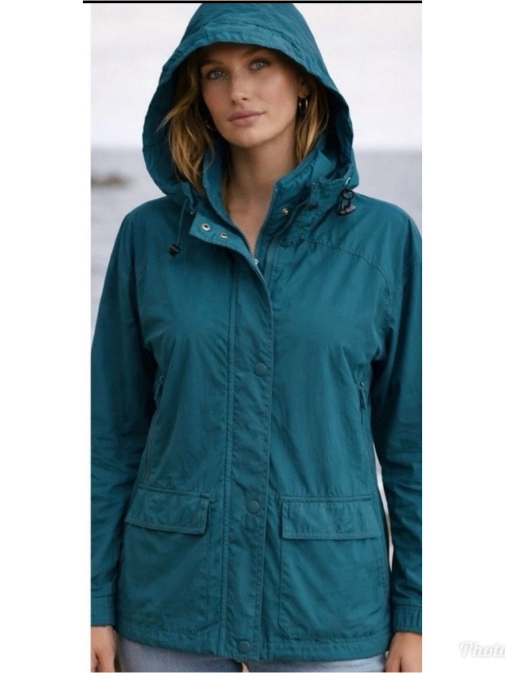 LL Bean vintage Teal lightweight rain Jacket Windbreaker